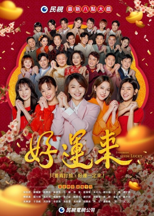 健身房里的巨乳白虎春丽淫荡口交诱人白嫩圆润巨乳 - 舔舔B